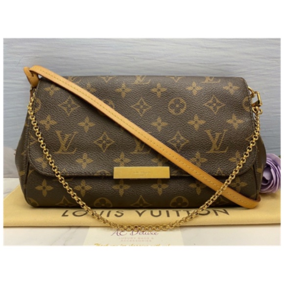 Favorite MM Monogram Chain Clutch (FL4186)